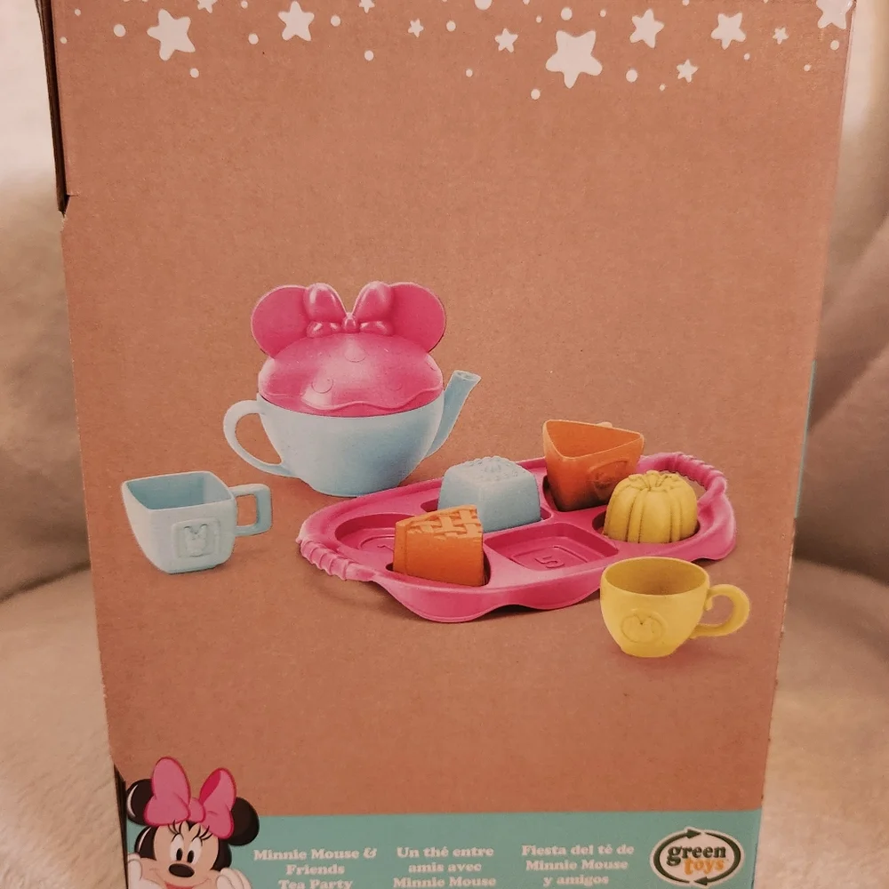 Disney's Minnie Mouse & Friends Tea Party Set by Green Toys
